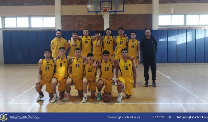 Triumphant Victory: Senior Boys Basketball Team Takes the Lead in Nicosia Competition!